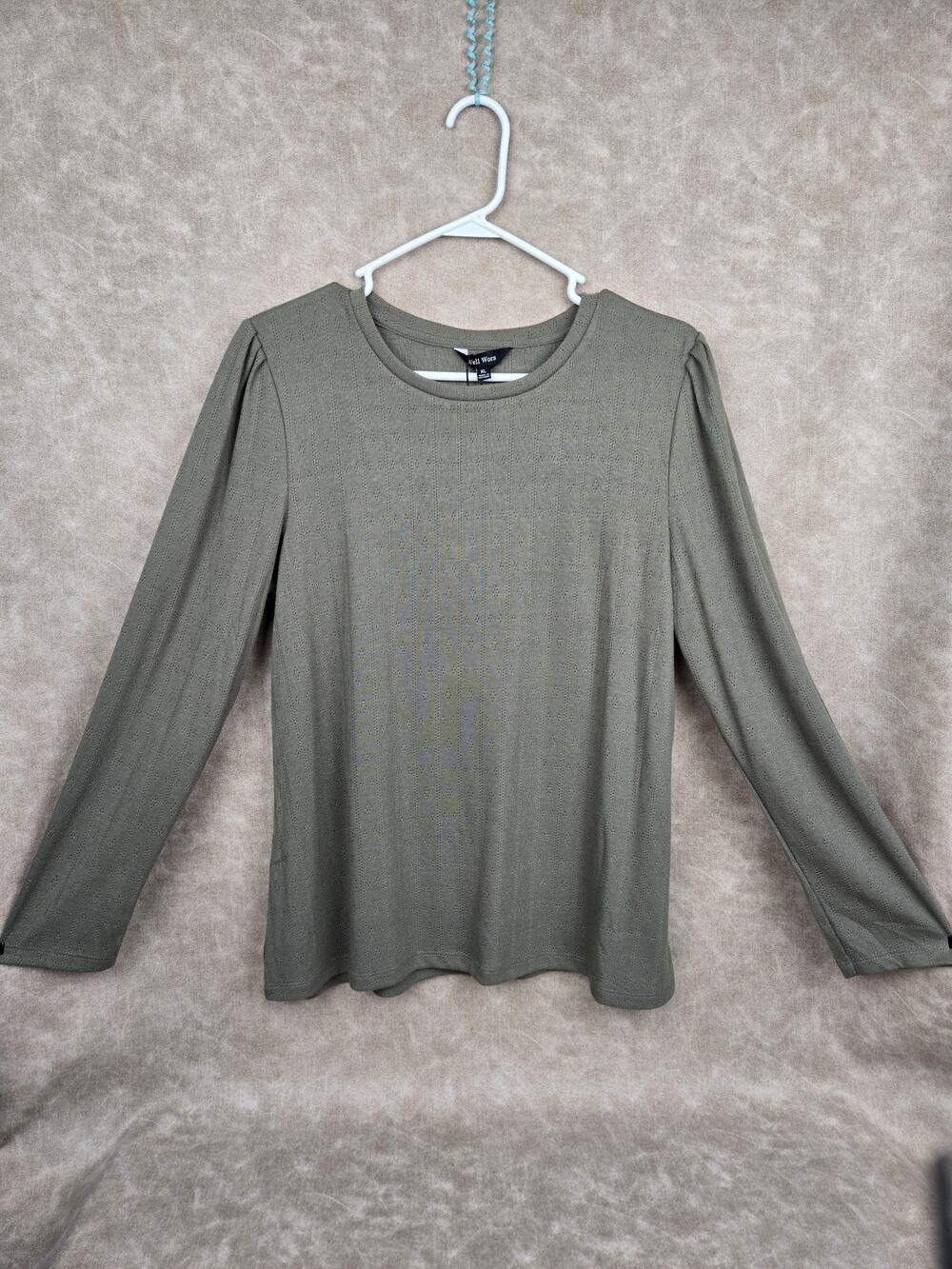 NWT Well Worn Woman's Olive Green Textured Long Sleeve Shirt XL